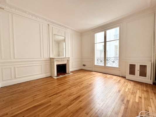 Photo bureau.jpg